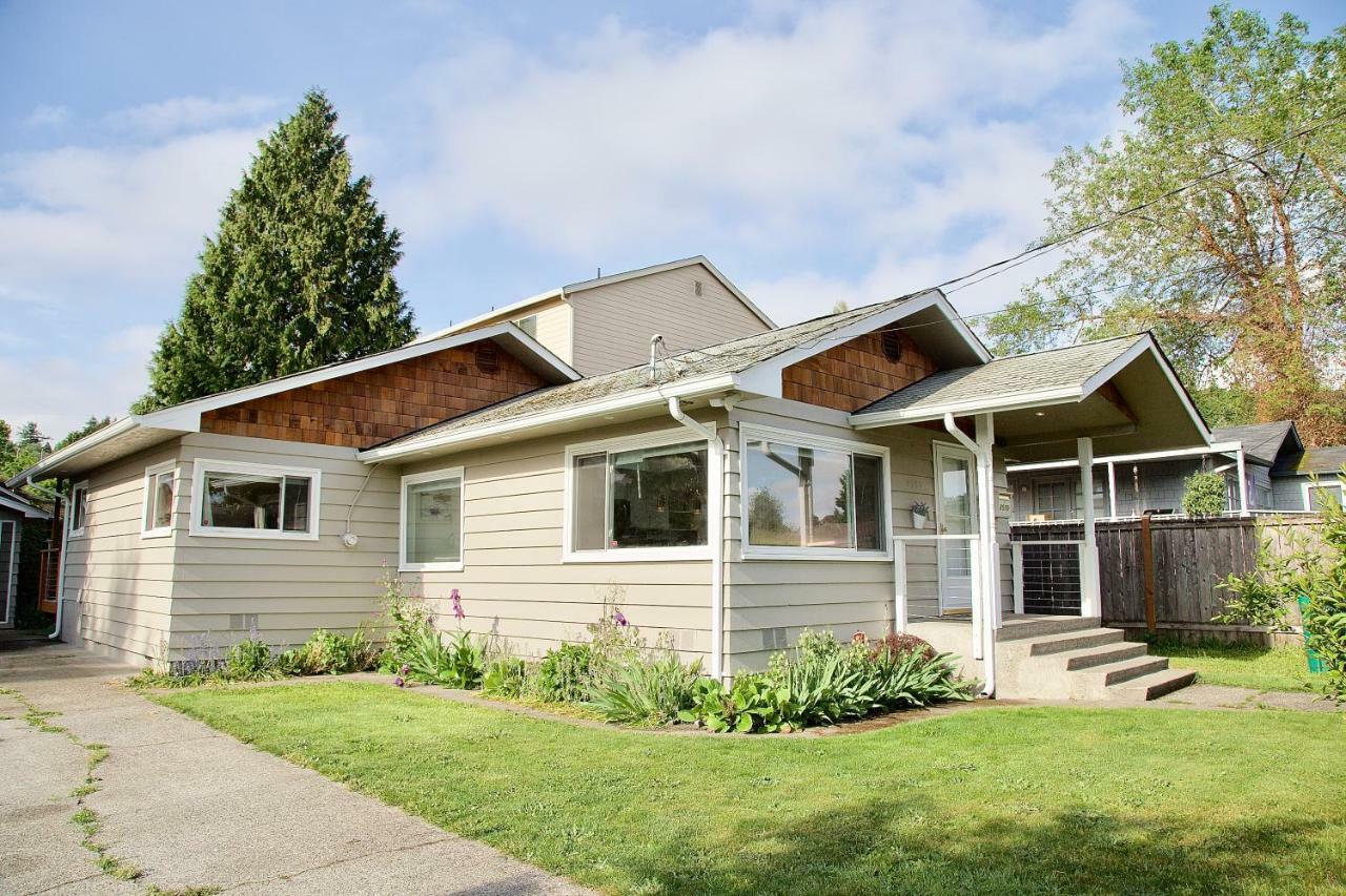Charming Near Washington Seattle